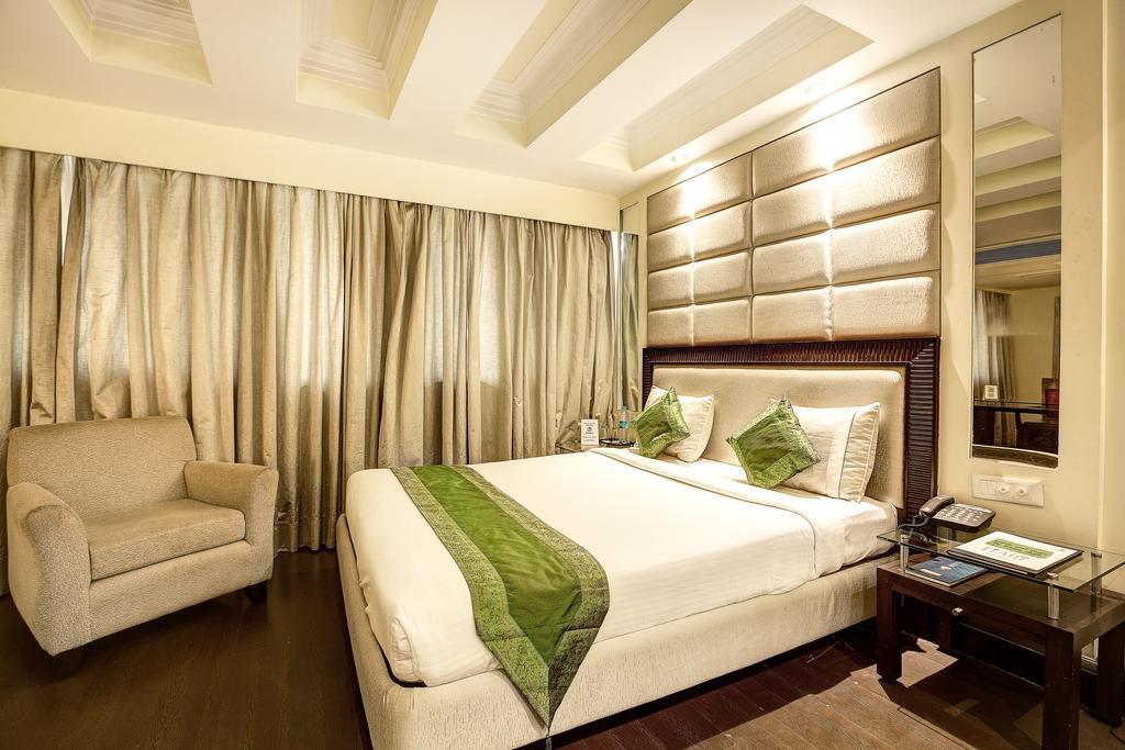 Western Court Chandīgarh 外观 照片
