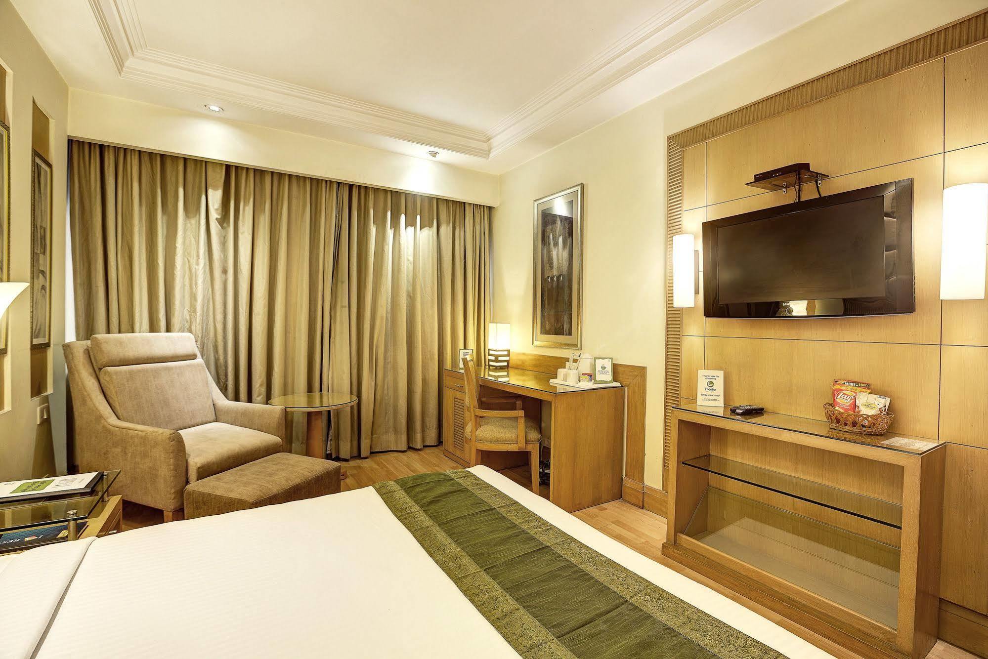 Western Court Chandīgarh 外观 照片