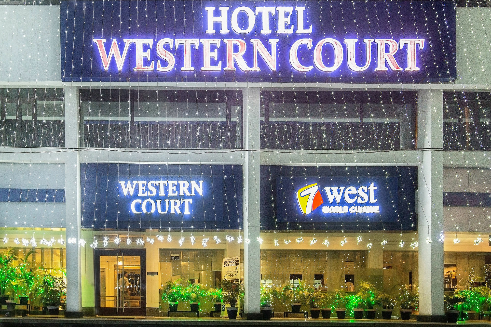 Western Court Chandīgarh 外观 照片