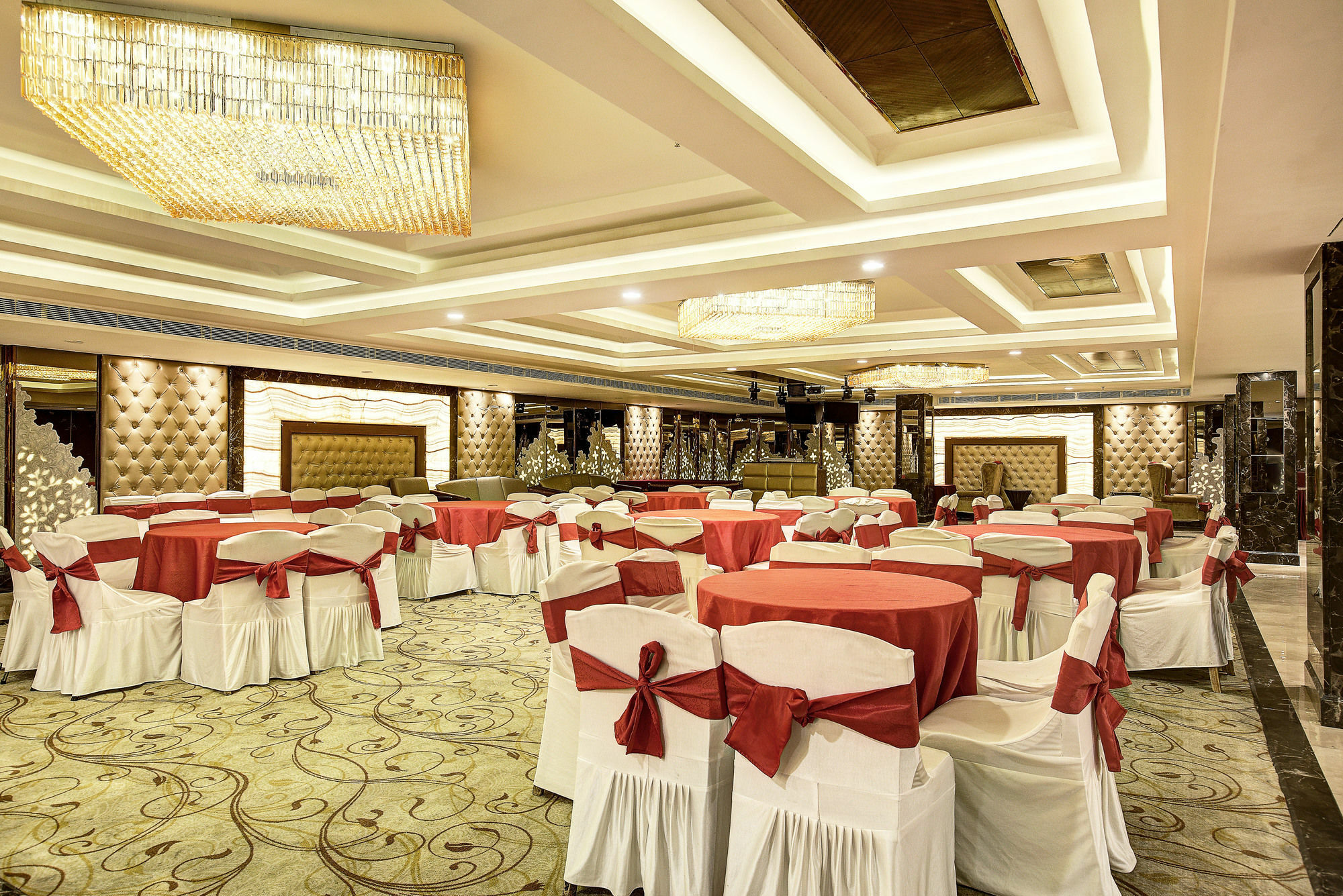 Western Court Chandīgarh 外观 照片